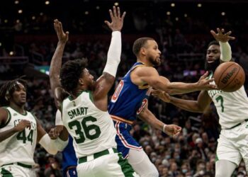 Résultats NBA : Curry 30 cum laude, soirée Warriors à Boston.  Les faucons sourds