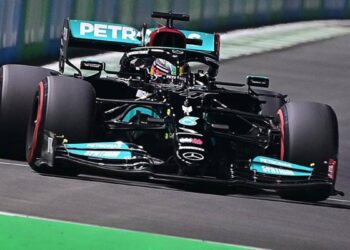 F1 GP Arabia, pole Hamilton, Verstappen frappe le plus beau.  Ferrari, Leclerc 4e