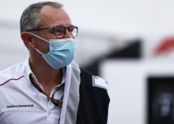 F1, militants des droits des animaux contre Liberty, un chien mannequin envoyé à Stefano Domenicali