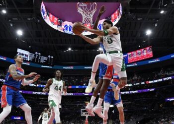 Nba, résultats dimanche 23 janvier : Lakers éliminés, Boston s’impose