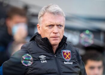 West Ham se tourne vers Aston Villa à la recherche d’un nouveau défenseur