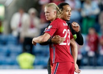 Haaland fait l’éloge du « monstre physique » Virgil van Dijk