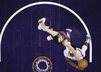 Résultats Nba : les Clippers gagnent à Philadelphie, Milwaukee bat Chicago
