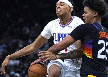 Résultats Nba : Phoenix Suns en tête dans l’ouest, spectacle Fournier pour les Knicks