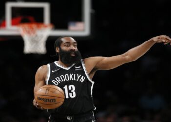 Nba, James Harden loin de Brooklyn : « C’est pour ça qu’on l’a vendu »