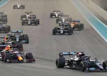 F1 Michael Masi et l’audio pendant le GP d’Abu Dhabi: le directeur de course prend les commandes