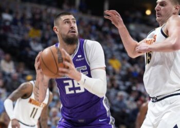 Nba Ukraine, le message de fierté de Len et Mykhailiuk