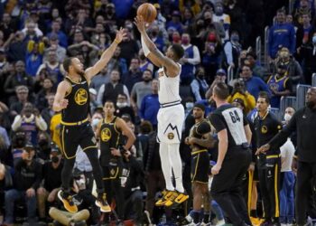 Résultats Nba, Denver bat Golden State.  Lakers : super LeBron, Davis ko