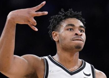 Nba, New York Knicks-Brooklyn Nets 106-111 avec super Thomas