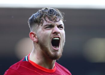 Klopp s’ouvre sur la réponse incroyablement mature d’Elliott à une blessure à long terme alors que le patron de Liverpool était de mauvaise humeur