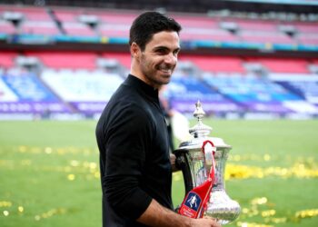 « Il m’a beaucoup aidé » Arsenal prêté révèle à quel point Mikel Arteta a été bon en tant que manager d’Arsenal