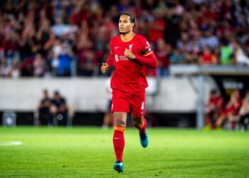 van Dijk a égalé un record PL détenu par Man United lors de la victoire de Liverpool sur Leeds
