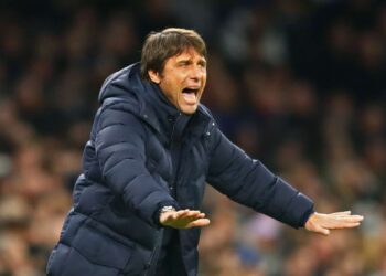 Des renforts défensifs désespérément nécessaires et trois choses que nous avons apprises alors que Tottenham s’effondre pour vaincre Southampton