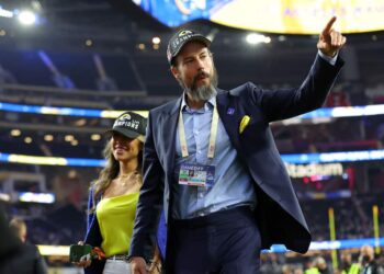 Josh Kroenke envoie un message aux fans d’Arsenal