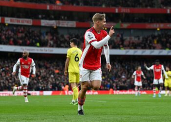 Trois points de discussion alors qu’Arsenal grimpe à moins d’un point des quatre premiers