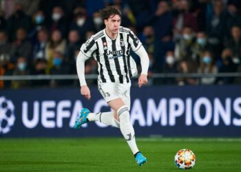 Les fans d’Arsenal déplorent l’absence de Dusan Vlahovic après 32 secondes de frappe en Ligue des champions