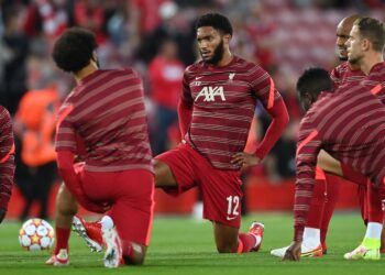 Klopp sera « réticent » à perdre une star de Liverpool liée à la sortie d’Anfield, déclare l’ancien international anglais