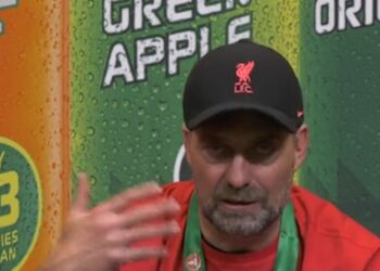 Jurgen Klopp fait l’éloge d’une star de Liverpool qui est passée d’un garçon à un homme