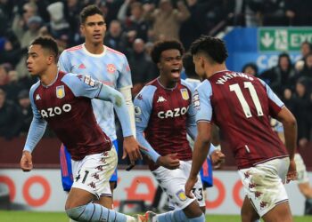 Les fans de Liverpool exhortent le club à signer Jacob Ramsey de Villa