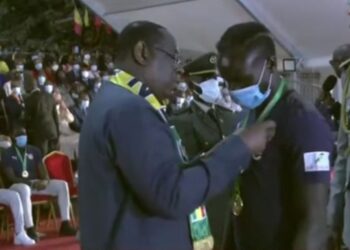 Les efforts de la CAN de Sadio Mane récompensés par une médaille présidentielle