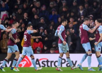 Sean Dyche règle jusqu’à trois joueurs pour Burnley