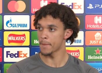 Alexander-Arnold intervient dans la course au titre PL de cette saison