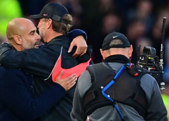 « Voyez ce qui se passe » – Ex-Red sur les chances de titre de Liverpool