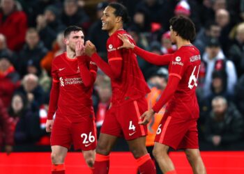 Sherwood époustouflé par la statistique « incroyable » de van Dijk