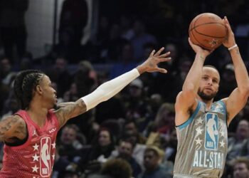 Nba, All Star Game : Curry phénomène, LeBron James décisif