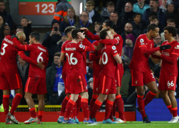 Ian Wright exprime sa joie de voir jouer la star de Liverpool