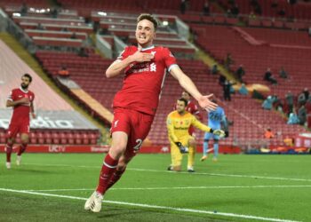 Mises à jour sur les blessures fournies sur la paire de Liverpool Jota et Firmino avant Chelsea