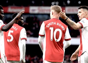 Arsenal 2-1 Brentford : c’est parti