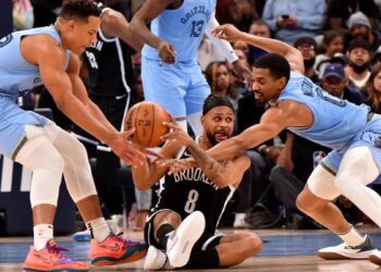 Résultats Nba, Memphis-Brooklyn 132-120 : Irving et Durant 78 points en deux
