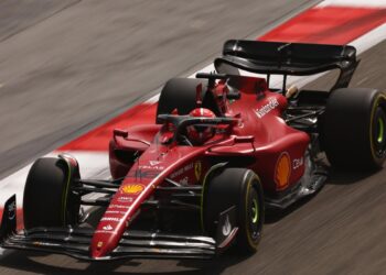 les projets des voitures, décisifs les ventres des voitures