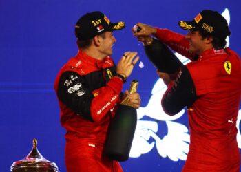 Toute la joie de Leclerc : « Voiture fantastique », Sainz : « Ferrari est de retour »