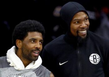 Nba, Kyrie Irving spectateur au Barclays Center mais pas joueur