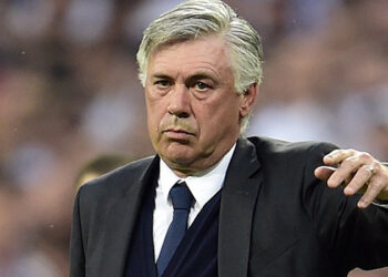 Sir Alex Ferguson veut que Manchester United le nomme