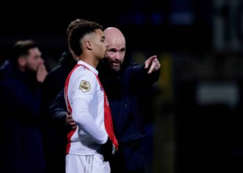 Erik ten Hag reste concentré sur l’Ajax malgré ses liens avec Manchester United