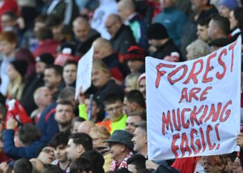 Doyle repère un chant bizarre de la forêt de Nottingham chez les fans de Liverpool
