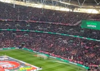 Un supporter de Chelsea partage une vidéo de l’hymne national hué