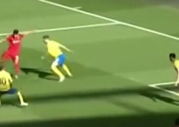 Compilation de la performance de Luis Diaz à Brighton