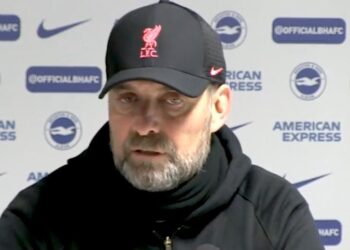 (Vidéo) Klopp résout les problèmes de VAR après le défi de Sanchez