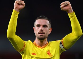 Jordan Henderson appelle Sadio Mane dans le téléchargement sur les réseaux sociaux