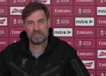 Klopp explique comment Liverpool peut remplacer Trent Alexander-Arnold