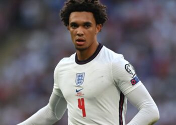 Les statistiques défensives d’Alexander-Arnold par rapport aux RB anglais