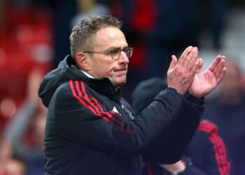Ralf Rangnick identifie un problème clé dans l’équipe de Manchester United avec seulement deux joueurs capables de l’éviter