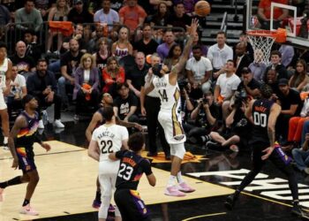 Résultats des séries éliminatoires de la NBA: la Nouvelle-Orléans gagne à Phoenix, Booker éliminé