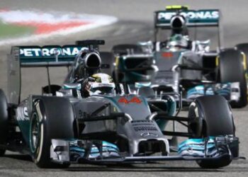 « Hamilton a presque ‘tué’ Rosberg.  Alonso en crise à cause de lui »
