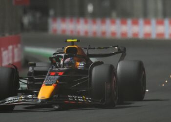 F1 Arabia, Perez en pole se moque de Ferrari !  Leclerc 2ème sur Sainz