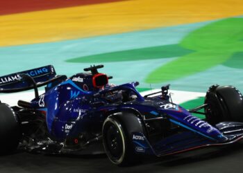 pénalité Alex Albon, trois positions en moins à Melbourne